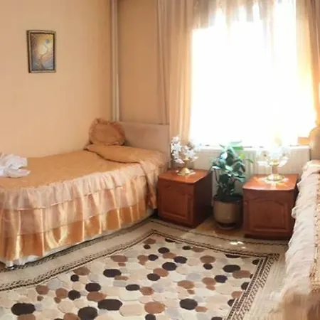 Detelina Pensjonat 3*