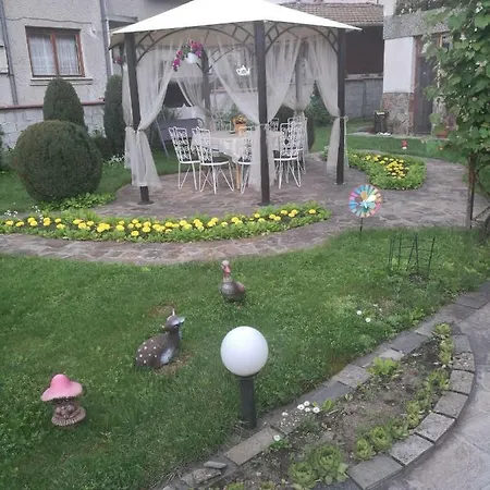 Pensjonat Detelina